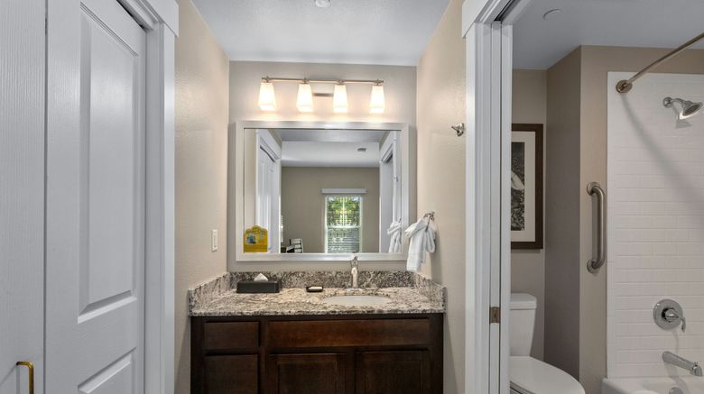 <b>Worldmark Windsor Room</b>. Images powered by <a href="https://www.leonardoworldwide.com/" title="Leonardo Worldwide" target="_blank">Leonardo</a>.
