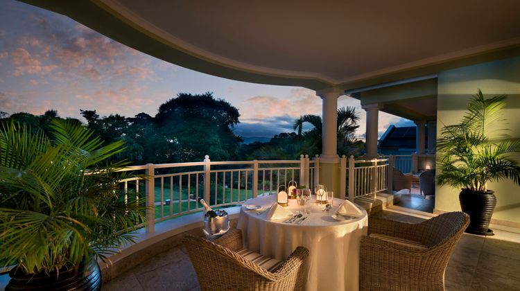 Hemingways Nairobi Suite