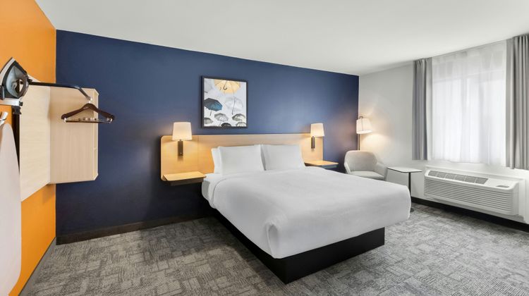 City Express By Marriott Newport News Room