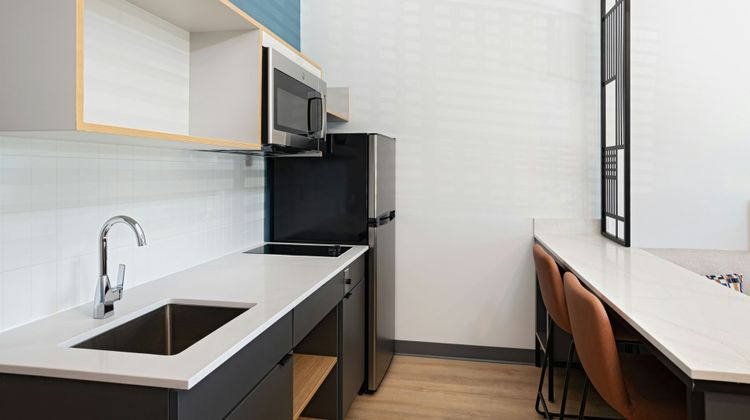 StudioRes by Marriott Louisville East Room