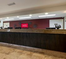 Red Roof Inn Dothan Lobby
