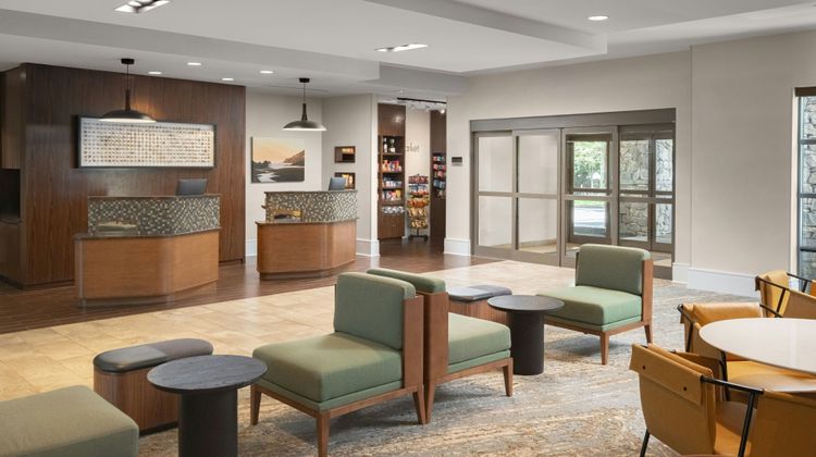 Courtyard by Marriott Pigeon Forge Lobby