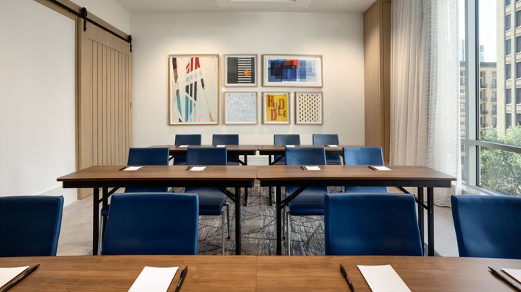 Holiday Inn Express Houston Downtown Meeting