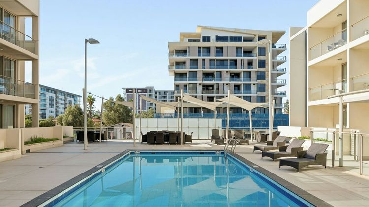 Quest Scarborough Serviced Apartments Pool
