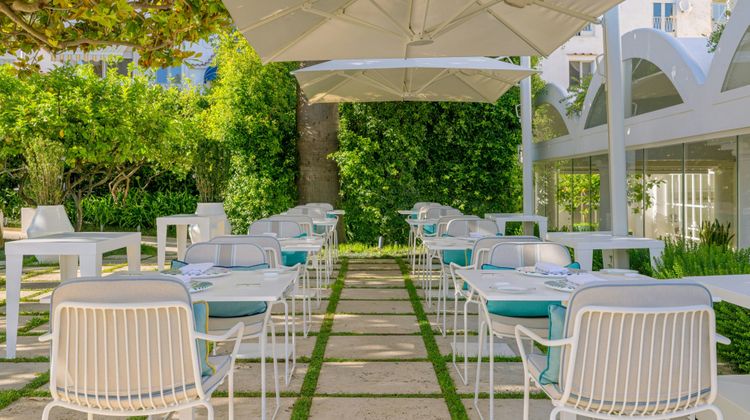 Pazziella Garden & Suites Restaurant
