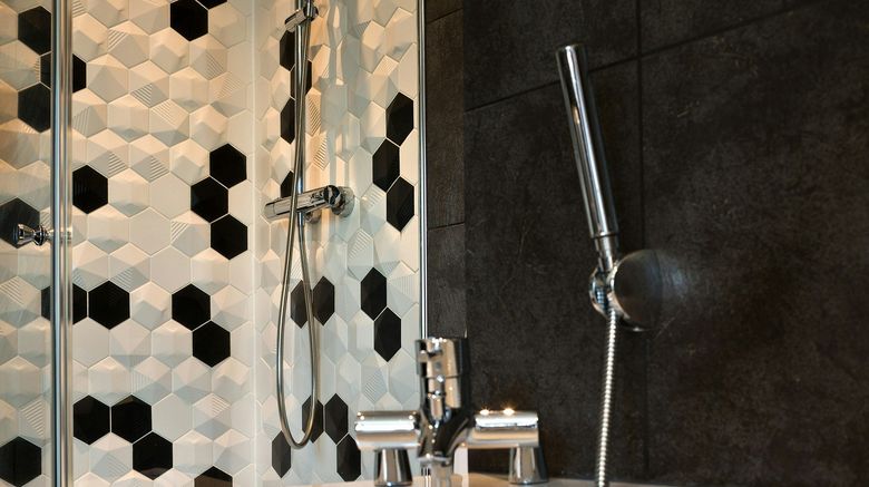 <b>Hostellerie la Cheneaudiere Room</b>. Images powered by <a href="https://www.leonardoworldwide.com/" title="Leonardo Worldwide" target="_blank">Leonardo</a>.