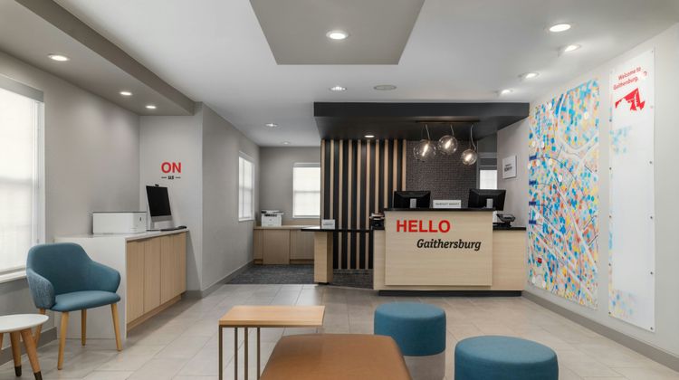TownePlace Suites by Marriott Lobby