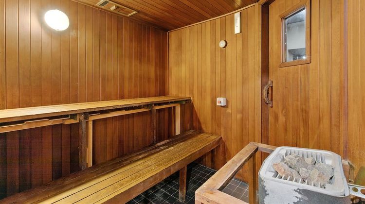 Astra Apartments Surry Hills Spa