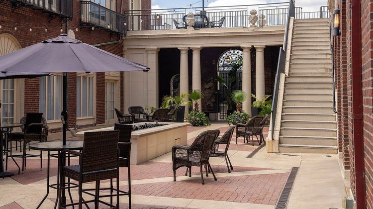 Magnolia Omaha Exterior