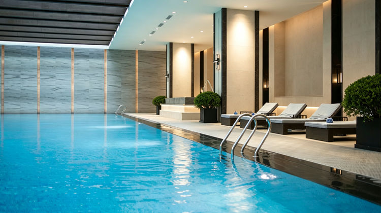 InterContinental Shanghai NECC Pool