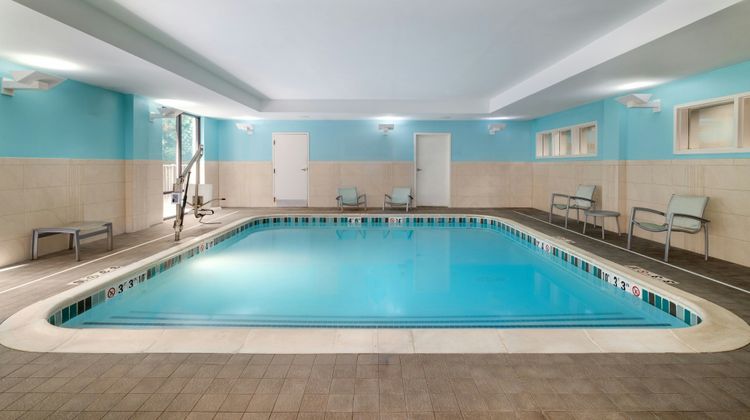 SpringHill Suites Winston-Salem Pool
