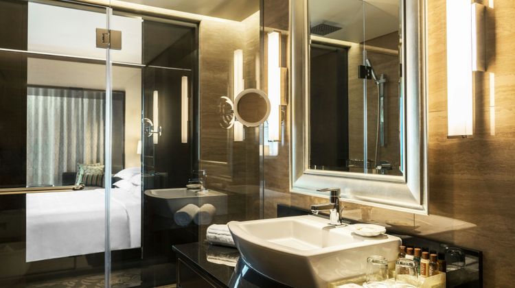 Sheraton Dubai Creek Hotel & Towers Room