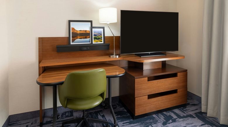 <b>Fairfield Inn & Suites Moses Lake Room</b>. Images powered by <a href="https://www.leonardoworldwide.com/" title="Leonardo Worldwide" target="_blank">Leonardo</a>.