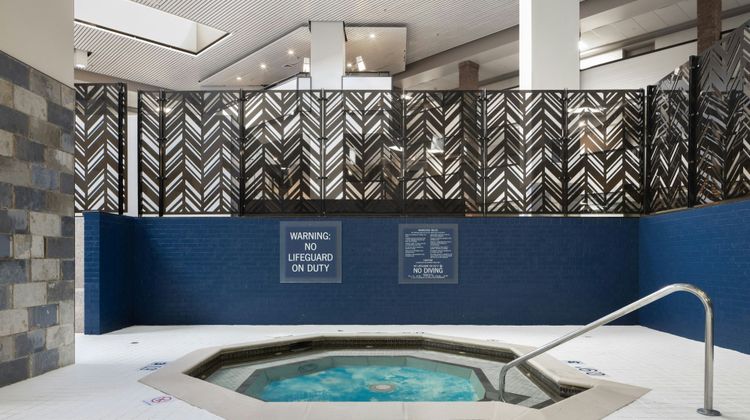Four Points by Sheraton Detroit Novi Pool