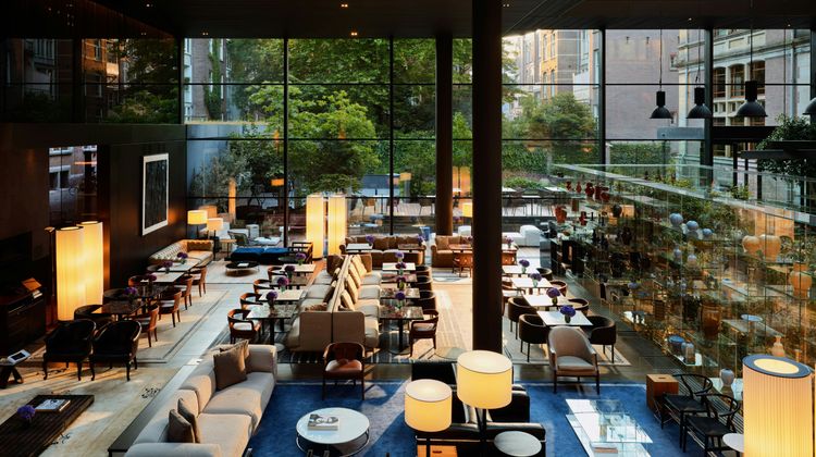 Mandarin Oriental Conservatorium, Amster Lobby