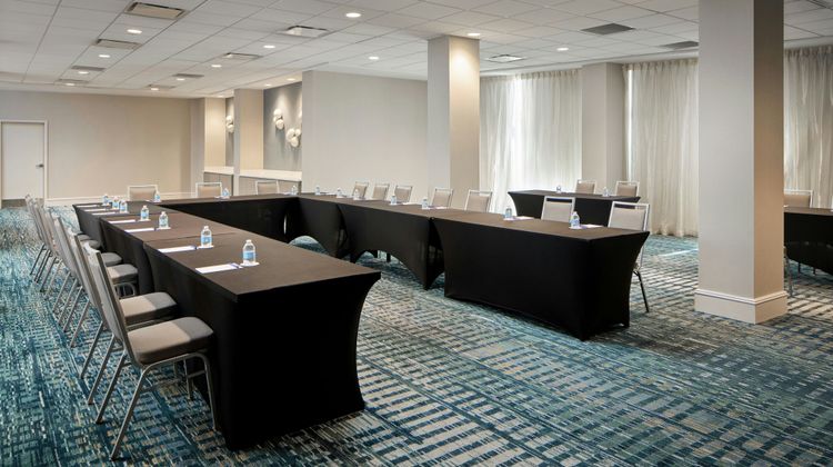 Delta Hotels Richmond Downtown Meeting