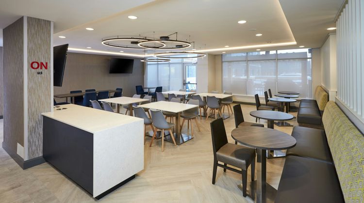 TownePlace Suites Hamilton Meeting