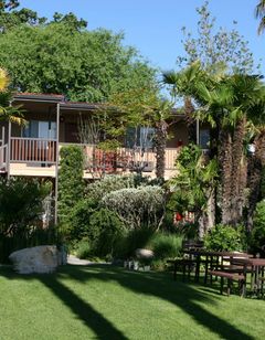 Adelaide Inn