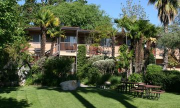 Adelaide Inn