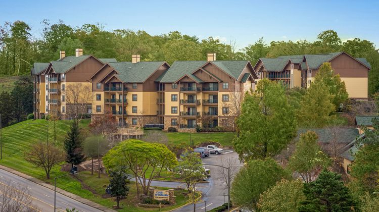 Wyndham Vacation Resorts Smoky Mountains Exterior