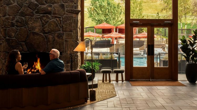 Trailborn Jackson Hole, Outdoor Coll Pool