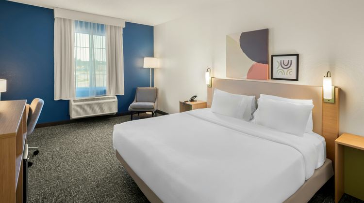 Spark by Hilton Grand Island Room