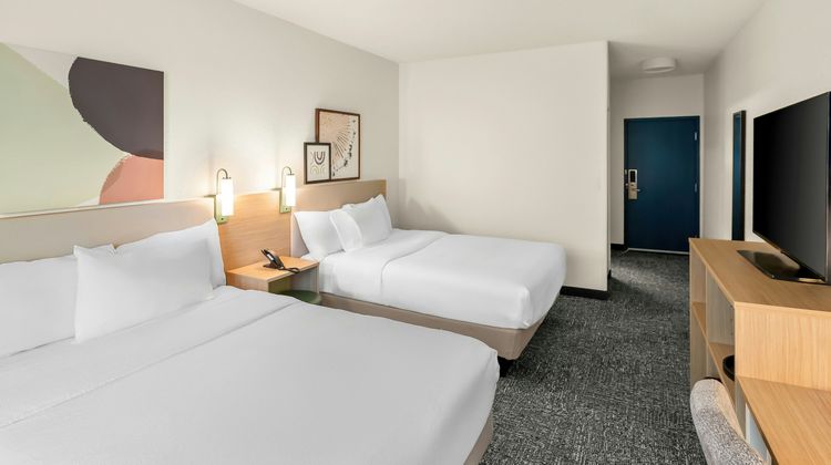 Spark by Hilton Grand Island Room