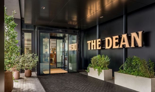 Roomers Munich, Autograph Collection Exterior