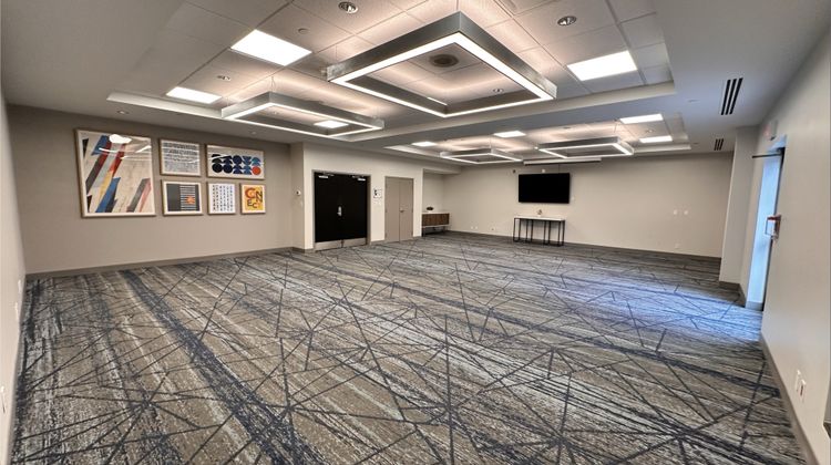Holiday Inn Express Hotel & Suites Meeting