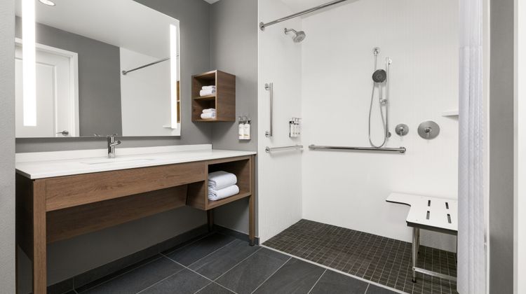 Staybridge Suites Orlando Universal Blvd Room