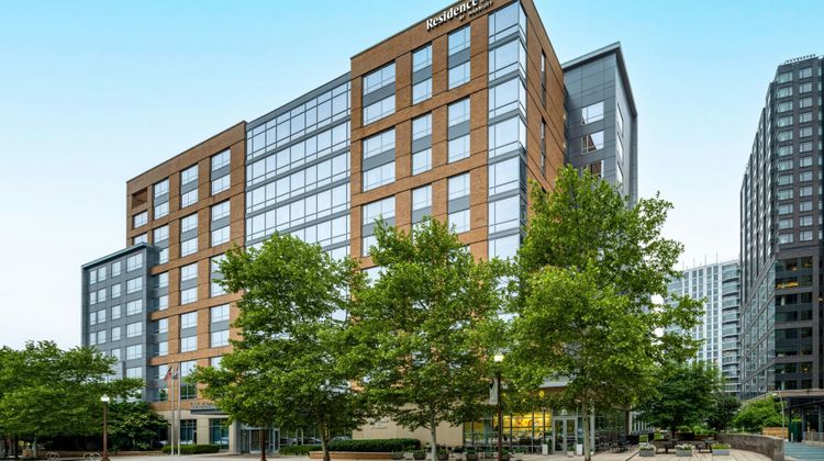 Residence Inn Arlington Ballston Exterior