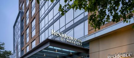 Residence Inn Arlington Ballston Exterior