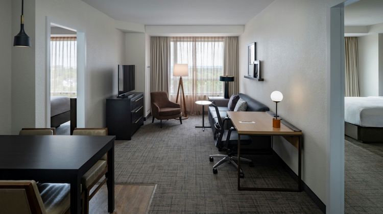 Residence Inn Arlington Ballston Room