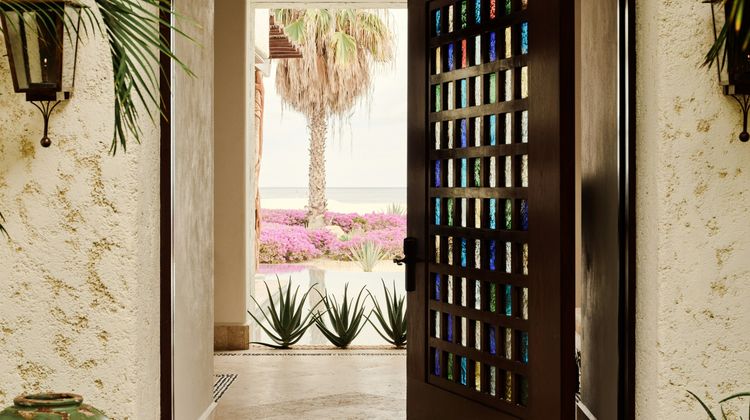 Las Ventanas al Paraiso, Rosewood Resort Lobby