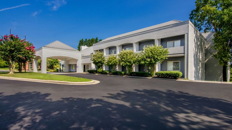 Spark by Hilton Salem East Electric Road Exterior