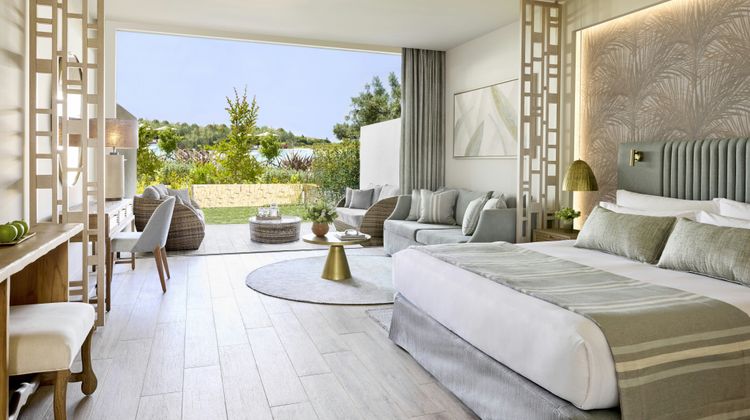 Grace Hotel, Auberge Resorts Collection Suite