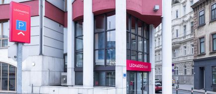 Leonardo Vienna Westbahnhof Exterior