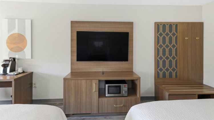Holiday Inn Atlanta Northlake Room