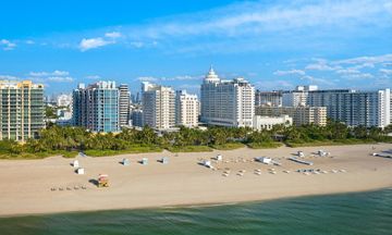 Royal Palm, a Tribute Portfolio Resort