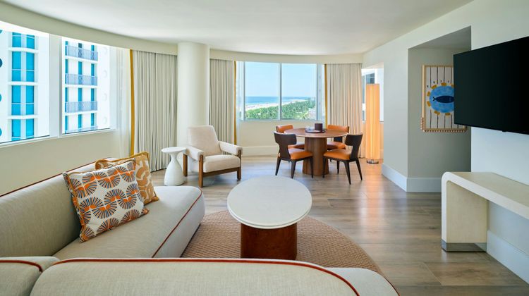 Royal Palm, a Tribute Portfolio Resort Room