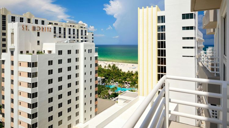 Royal Palm, a Tribute Portfolio Resort Suite