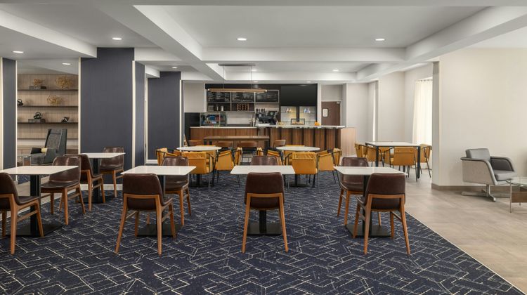 Courtyard Beckley Marriott Restaurant