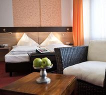 Hotel Cascade Room