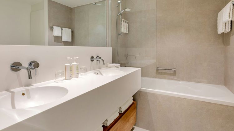 Marriott Exec Apts European Quarters Room