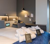 Postillion Hotel & Convention Center Room