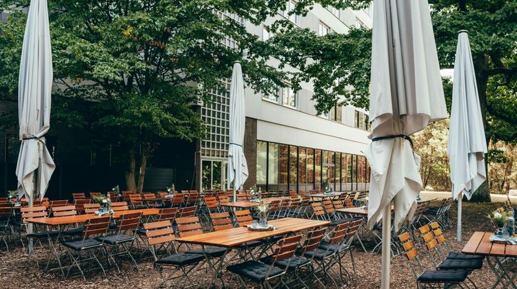 Leonardo Hotel Frankfurt City South Exterior