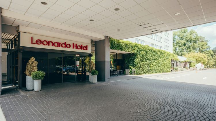 Leonardo Hotel Frankfurt City South Exterior