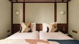 Locke London Canary Wharf Room