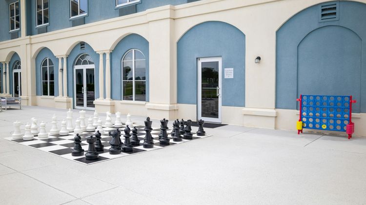 SEVEN Sebring Raceway Hotel Recreation
