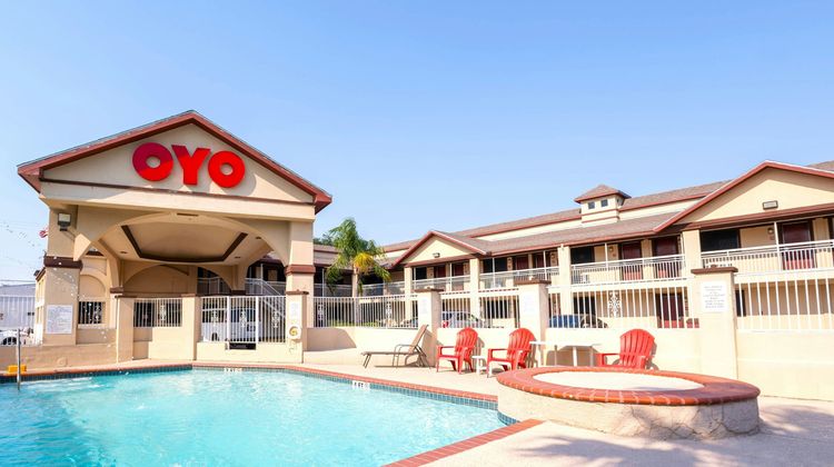 OYO Hotel McAllen Airport South Exterior